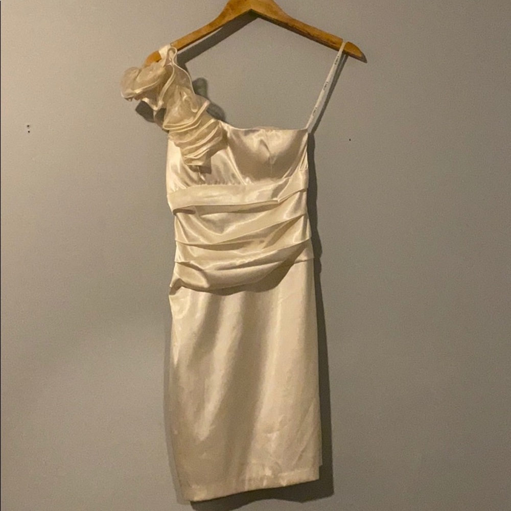 White Evening Homecoming dress